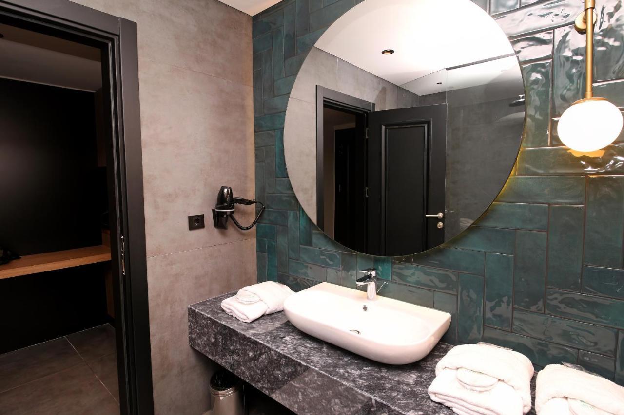 Inanlar City Hotel Yomra ภายนอก รูปภาพ