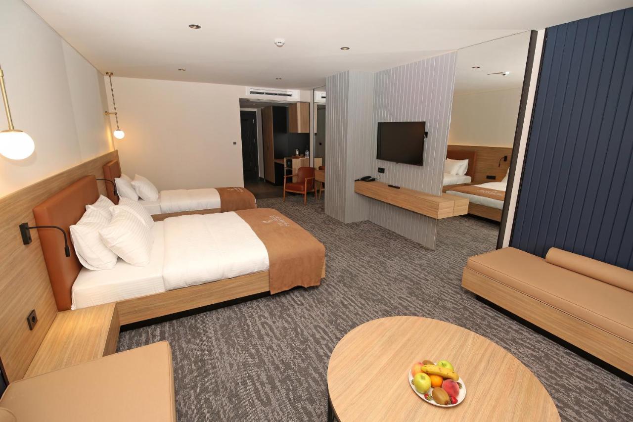 Inanlar City Hotel Yomra ภายนอก รูปภาพ